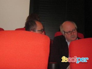 Reuniòn Junta Directiva 2013(8)